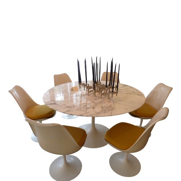 ORIGINAL KNOLL INTERNATIONAL TABLE AND CHAIRS