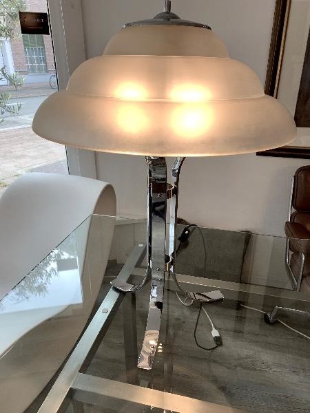Huge desk lamp from Peill & putzler from the 60’ Frosted ice shade (glass) mint condition ! 